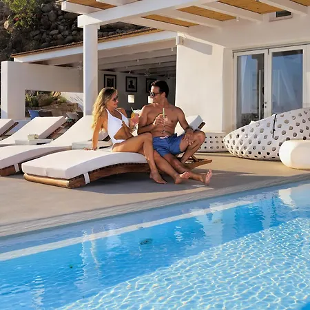  Vogue Mykonos *
