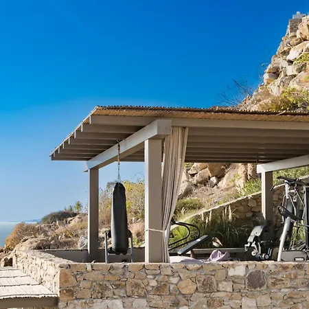 Vogue Mykonos فيلة *